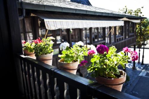 La Moncloa de San Lazaro La Moncloa de San Lazaro