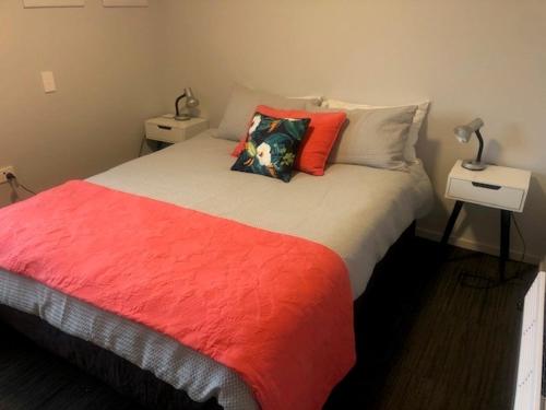 1 double bed