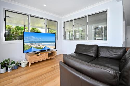 The Ultimate - Waterfront Luxury at Mooloolaba ZC2