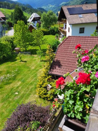 B&B Sankt Lorenzen ob Murau - Appartements Höller - Bed and Breakfast Sankt Lorenzen ob Murau