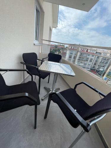 Balcony/terrace, Hotel Majestic in Struga