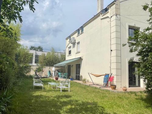 Maison 300 M2 avec cinéma à 20 min de Paris - Location saisonnière - Saint-Maur-des-Fossés