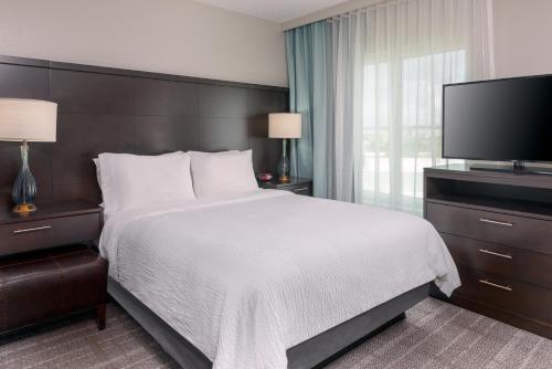 Staybridge Suites Miami Doral Area, an IHG Hotel