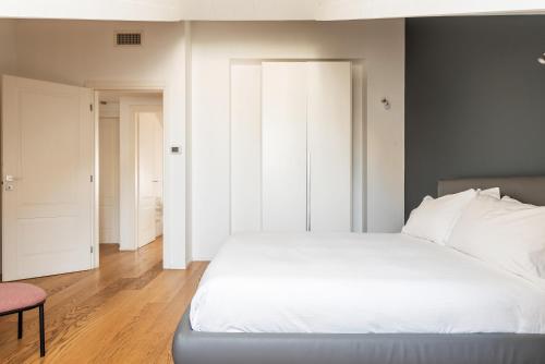 easyhomes - Brera Luxury Suites - main image