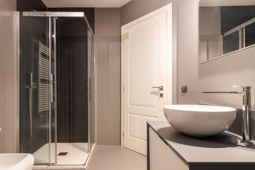 easyhomes - Brera Luxury Suites