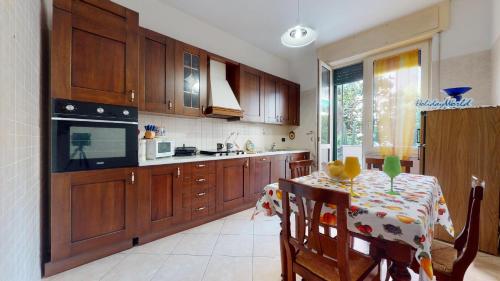 House Antica Romana by Holiday World - Apartment - Genova