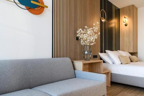 Superior Double or Twin Room image 9