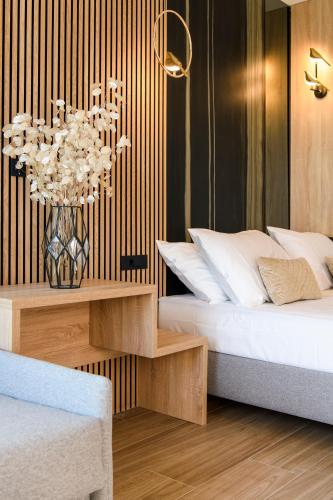 Superior Double or Twin Room image 4