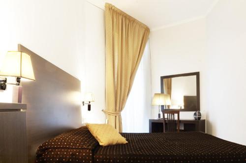 Roman Residence - image 2