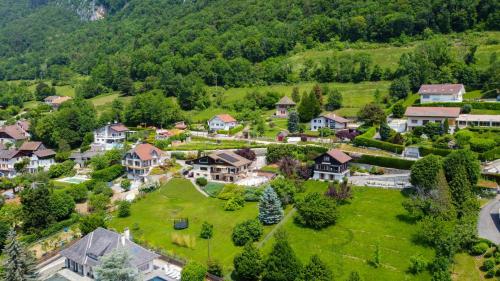 Les Grillons by Locationlacannecy - image 12