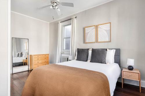 West Village 2br w wd roof nr Pier 46 NYC-990, New York (Foto 10)