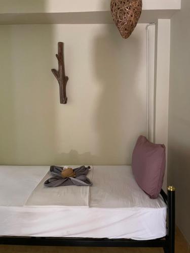 Mythai Guesthouse - Tap to explore photos
