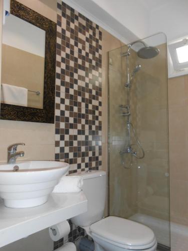 Triple Room image 7