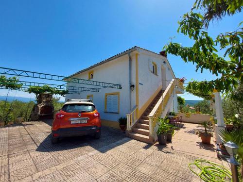  Apartments Marica, Unterkunft in Čižići