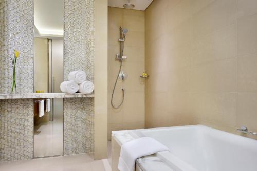 Marriott Hotel Downtown Abu Dhabi photo 4