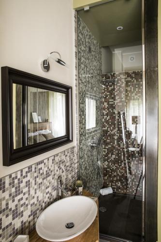 Serendipity Rooms - image 11