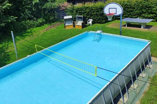 Swimming pool, Erdhaus WEST - Ferienhof Bartel in Wiesentheid
