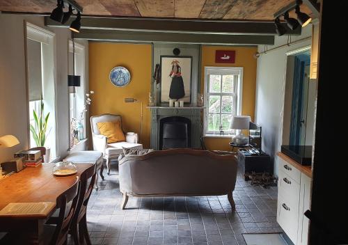 Fakânsjehûs Sfeervol met fijne tuin (Fakansjehus Sfeervol met fijne tuin) in Poppingawier