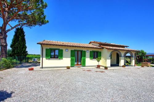 Four-Bedroom House image 8