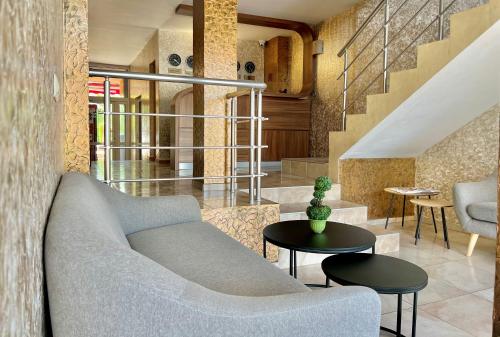 Family Hotel Kontesa in Lozenets