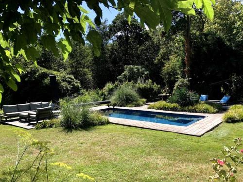 Landhuis het Woud. max. 11 pers. with private pool in Camperduin