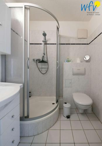 Apartment with Terrace image 4