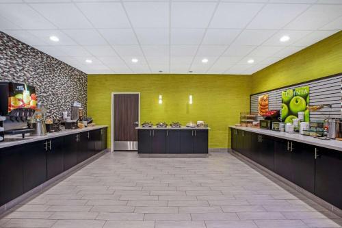 La Quinta Inn & Suites by Wyndham Kearney