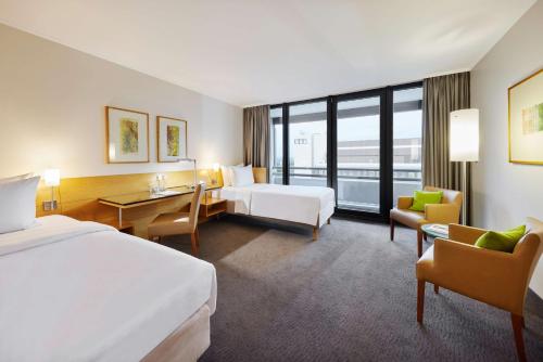 Lindner Congress Hotel Düsseldorf - image 2