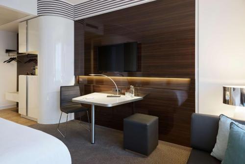 Lindner Congress Hotel Düsseldorf - image 14