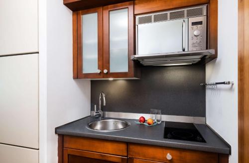 Lindner Hotel & Residence Main Plaza - image 10