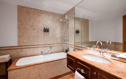 Lindner Hotel & Residence Main Plaza - image 6