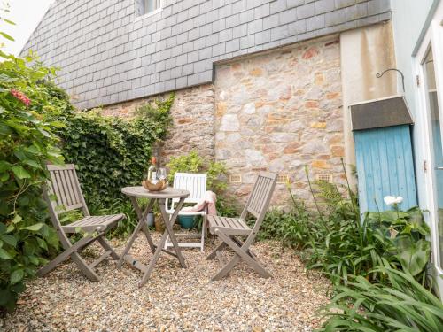 Hotelli välisilme, November Cottage in Dittisham