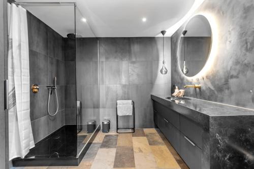 화장실, Hrafnasel Guesthouse in 셀포스