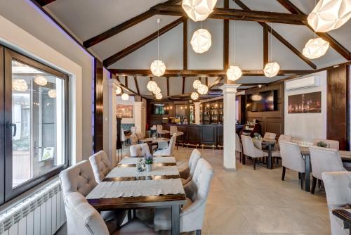 Restaurant, Hotel Roberto Slanic Prahova in Slanic