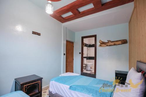 2 twin beds