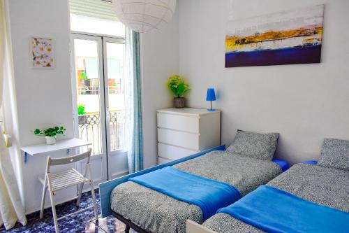 Cosy apartment with balcony between beach & center 6p, Valencia (foto 7)