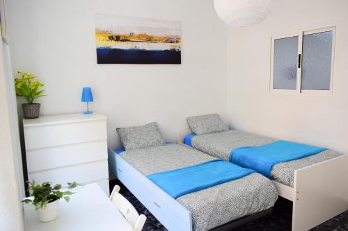 Cosy apartment with balcony between beach & center 6p, Valencia (foto 6)