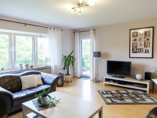 Cozy Apartment in Niederehe Eifel near Forest