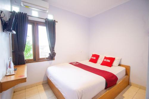 Halona Residence near Pakuwon Mall Jogja Mitra RedDoorz