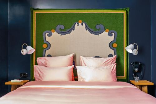 room detail thumbnail 1