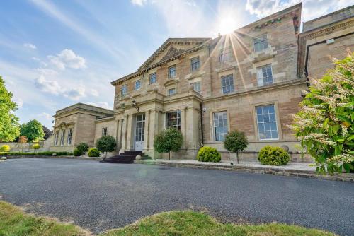 Finest Retreats - Hickleton Hall Estate - Doncaster