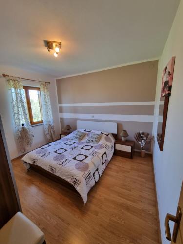  Apartment David, Pension in Kavran