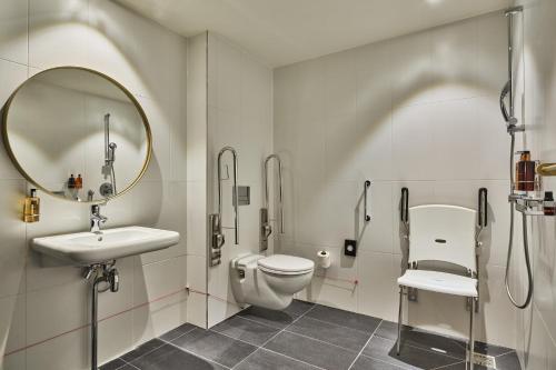 Staybridge Suites The Hague - Parliament an IHG Hotel - image 4