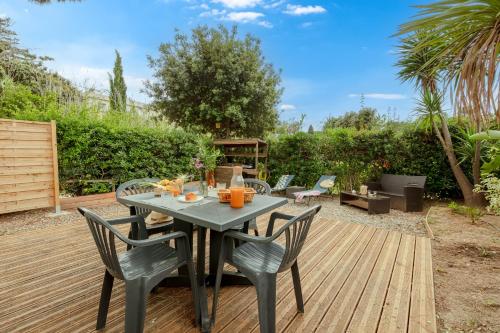 La Doucette, mobil-home climatisé au cœur du vignoble et à 50m de la mer - Location saisonnière - Hyères