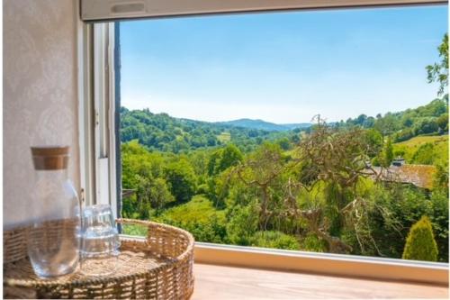 Surrounding environment, The Mortal Man Inn in Troutbeck