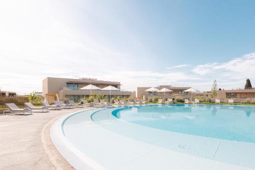 White Shell Beach Villas - image 7