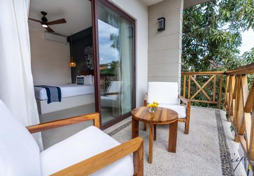 470802724 Ciyé Hotel