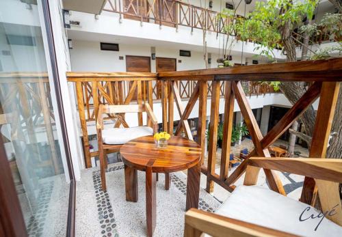 470805002 Ciyé Hotel