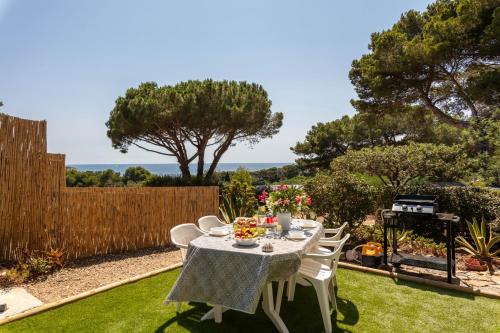 Le Photinia, mobil-home climatisé avec vue mer situé au cœur du domaine - Location saisonnière - Hyères