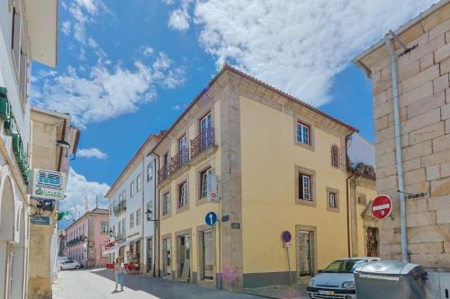 A szálláshely kívülről, Alojamento Central in Chaves